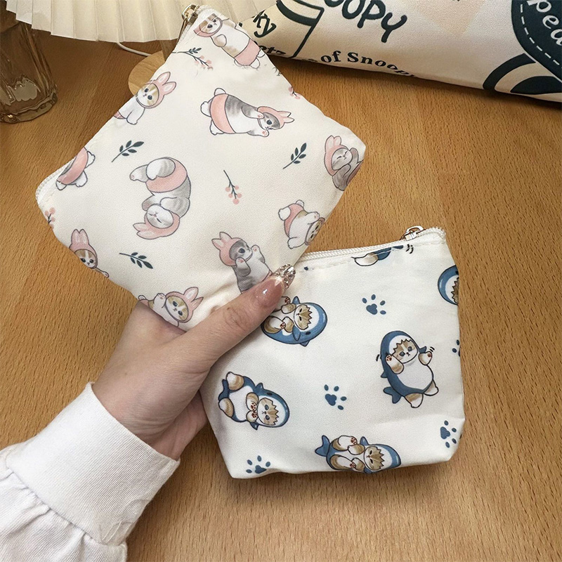 Japanese Lifestyle Goods - Косметичка в японском стиле Mofusand Shark