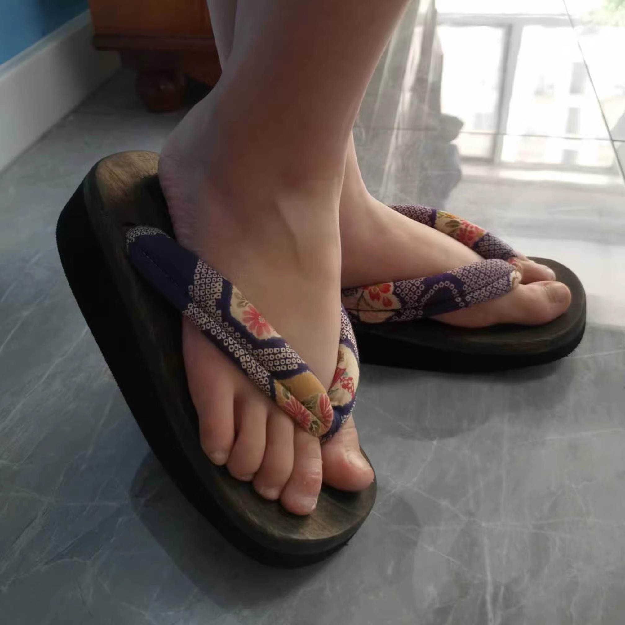 Женские сандалии для косплея н – обзор и цена Geta Wooden Sandal